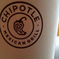 Photo taken at Chipotle Mexican Grill by Blanca G. on 9/20/2011