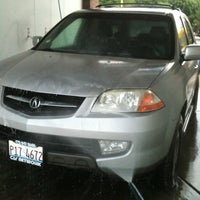 Photo taken at Ducky&amp;#39;s Carwash by Jessica Ma. on 6/16/2012