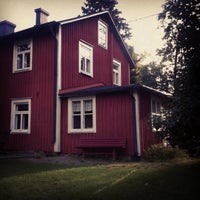 Photo taken at Kauppaneuvoksentie by Juuso R. on 8/31/2012