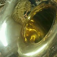 Снимок сделан в Dillon Music - Brass Store пользователем jerry g. 12/17/2011