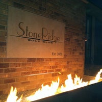 รูปภาพถ่ายที่ StoneRidge Golf Club โดย Earl W. เมื่อ 6/9/2012
