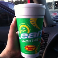 Photo taken at Smoothie King by Young Uk K. on 8/2/2011