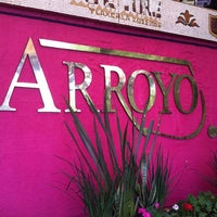 Foto diambil di Restaurante Arroyo oleh Adolfo P. pada 4/18/2012