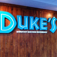 6/25/2012에 Carlomagno I님이 Duke&#39;s Waikiki에서 찍은 사진