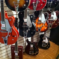 Photo taken at Guitars Boutique by Lara on 5/25/2012