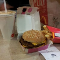 Photo taken at McDonald&amp;#39;s by Azri R. on 7/18/2012