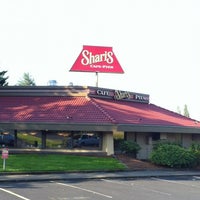 Photo taken at Shari&amp;#39;s Cafe and Pies by Nicholas W. on 7/7/2012
