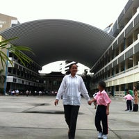 Photo taken at โรงเรียนพร้อมมิตรพิทยา by Rangsan C. on 6/18/2012