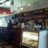 5/29/2012 tarihinde Brandon P.ziyaretçi tarafından La Villa Coffee House'de çekilen fotoğraf