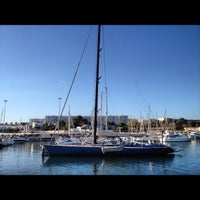 Foto tirada no(a) Porto de Recreio de Oeiras por Jorge B. em 3/11/2012