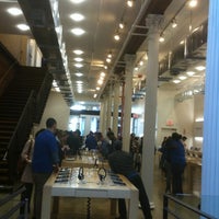 Photo taken at Apple Store (Temp Location) by Lee j. on 3/22/2012