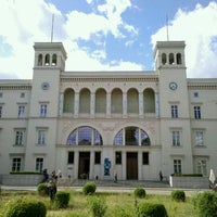 Hamburger Bahnhof – Museum für Gegenwart - Westhafen ...