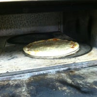 8/16/2012にJen M.がMain Street Pizzaで撮った写真