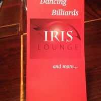 รูปภาพถ่ายที่ Iris Lounge โดย Tina C. เมื่อ 4/21/2012