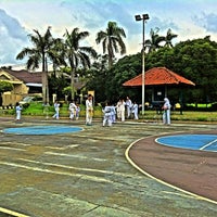 Photo taken at Lapangan Basket/Taekwondo Billymoon by Lucky A. on 2/11/2012