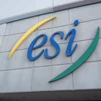Das Foto wurde bei Estech Systems, Inc. (ESI) von Dave G. am 7/26/2012 aufgenommen