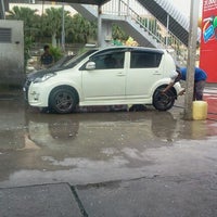 Car Wash Shell Jalan Ampang Gas Station In Kuala Lumpur