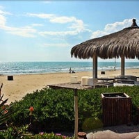 Foto diambil di MOAI Beach oleh Groupalia Italia pada 8/6/2012