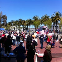Photo taken at Embarcadero Outdoor Crafts Market by Barry E. on 4/14/2012