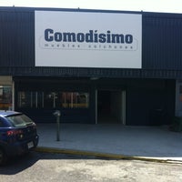 Photo taken at Comodísimo by  Poncho U. on 5/18/2012
