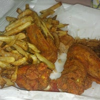Photo taken at Doug E&amp;#39;s Chicken &amp;amp; Waffles by Rome H. on 8/23/2012