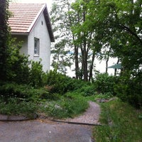 Das Foto wurde bei Suomen Saunaseura von Axel A. am 6/14/2011 aufgenommen