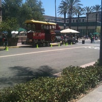 Photo taken at Downtown Anaheim Certified Farmers&amp;#39; Market &amp;amp; Craft Fair by Syreeta T. on 7/21/2011