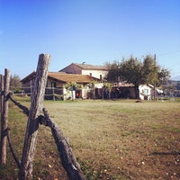 Photo taken at Perugia Farmhouse Backpacker Hostel by Dan S. on 11/9/2011