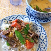 Photo taken at Padthai Thai Restaurant by Max L. on 8/23/2011