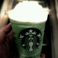 Photo taken at Starbucks Coffee 渋谷セルリアンタワー店 by Keisuke k. on 8/31/2011
