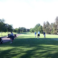Foto tomada en Francis A. Gross National Golf Course  por Dane H. el 6/17/2012