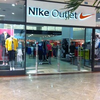 Photo taken at Nike Factory Store by Boa da Serra on 6/23/2012