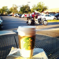 Photo taken at Starbucks by Kwentonza M. on 11/28/2011