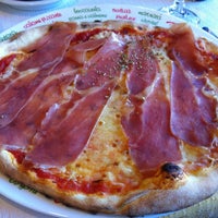 10/12/2011 tarihinde Hoansuk C.ziyaretçi tarafından Restaurant La Romana'de çekilen fotoğraf