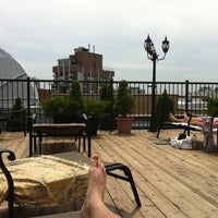 Photo taken at 1400 N. Lake Shore Roofdeck by Thomas H. on 6/25/2011