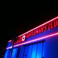 รูปภาพถ่ายที่ Taboo Gentlemen&amp;#39;s Club โดย Andrew M. เมื่อ 8/19/2011