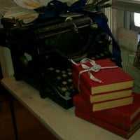 The Spiral Bookcase - Manayunk - 6 tips