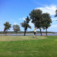 รูปภาพถ่ายที่ North Shore Golf Course โดย Diane B. เมื่อ 9/5/2012