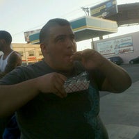 Photo taken at Knock Out Taco Truck by Ivie Anne H. on 8/18/2011