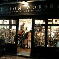 Photo taken at UNION WORKS AOYAMA by Keiichi T. on 11/10/2011