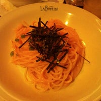 Photo taken at Cafe La Bohéme 恵比寿 by roshi on 1/30/2012
