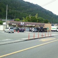 Photo taken at 7-Eleven by Nokotaro T. on 8/6/2011