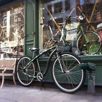 3/14/2012에 RenatoNYC ..님이 Zen Bikes에서 찍은 사진