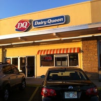 Photo taken at Dairy Queen by Tom M. on 1/23/2011