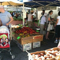Photo taken at Downtown Farmer&amp;#39;s Market by Dilan S. on 8/8/2012