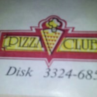 Das Foto wurde bei Pizza Club von Carlos F. am 3/6/2012 aufgenommen
