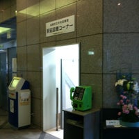 Photo taken at 高槻市立中央図書館 駅前図書コーナー by Hiroshi K. on 7/21/2012
