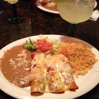 Снимок сделан в Guadalajara Mexican Restaurant пользователем Nahum H. 6/21/2012