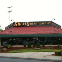 Photo taken at Shari&amp;#39;s Cafe and Pies by Erlie P. on 5/27/2012