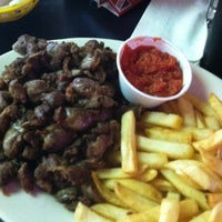 6/13/2012 tarihinde Scooterziyaretçi tarafından Joe&#39;s Gizzard City'de çekilen fotoğraf